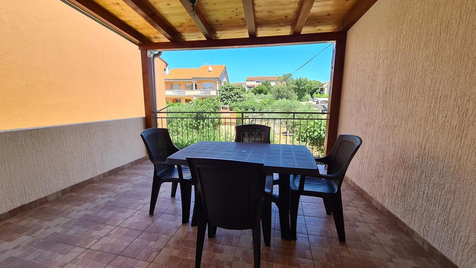 Apartment Celic With Terrace Biograd Na Moru 0*,