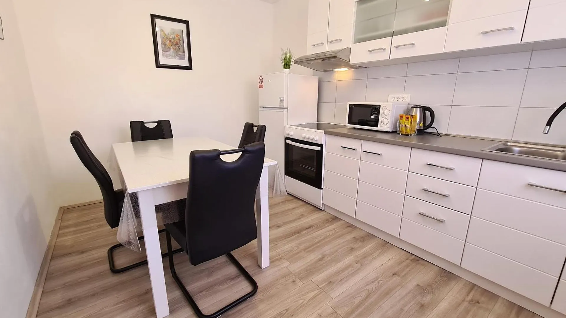 Apartment Celic With Terrace Biograd Na Moru Croatia