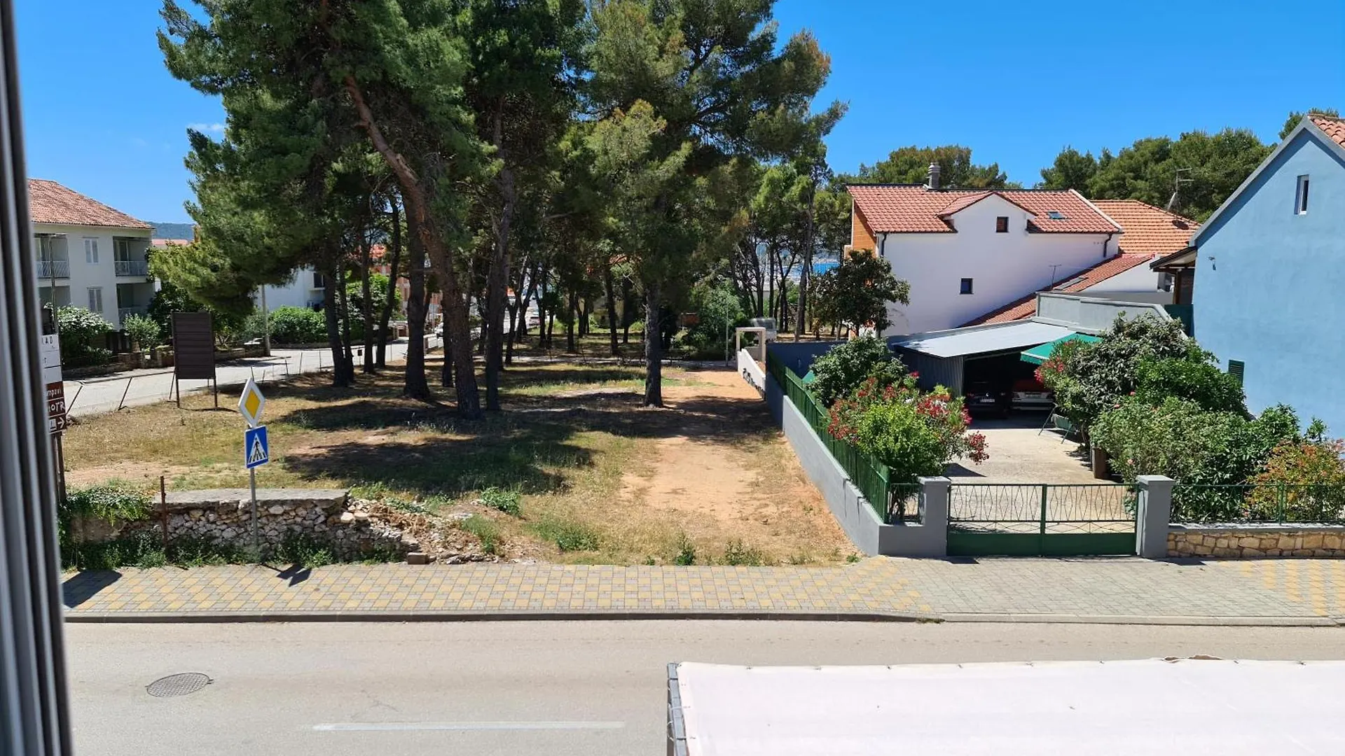 Apartment Celic With Terrace Biograd Na Moru